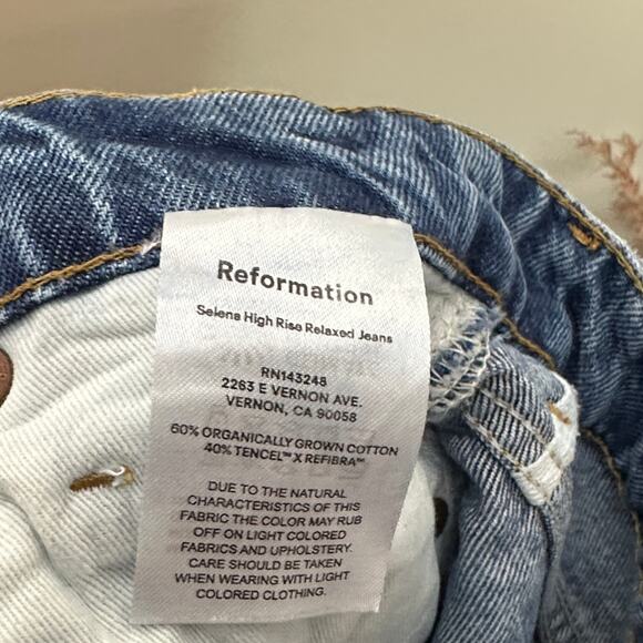 REFORMATION Selena High Rise Relaxed Jeans Sz 26 {A33} - Picture 6 of 7